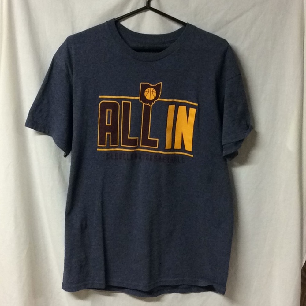 Cleveland Cavs Tee